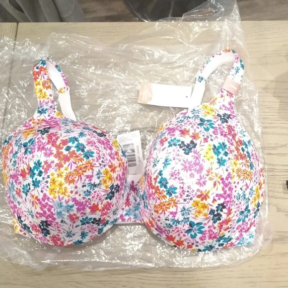 Cacique Smooth Lightly Lined Full Coverage - Picture 5 of 7